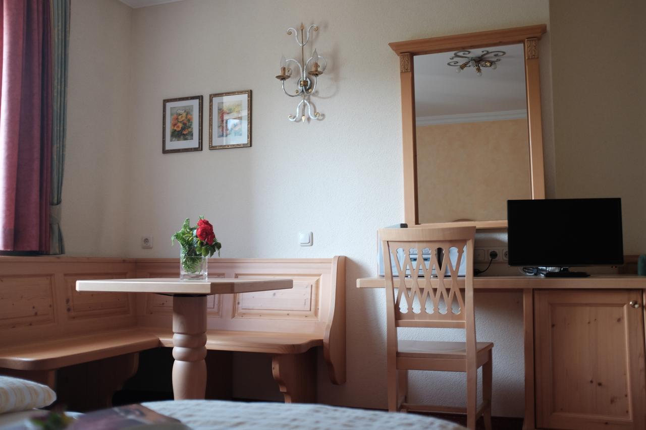 Pension Horfarter Fieberbrunn Kamer foto